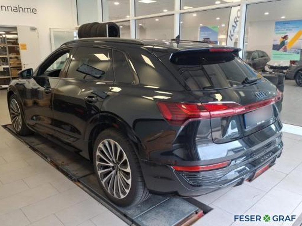 Audi Q8 e-tron