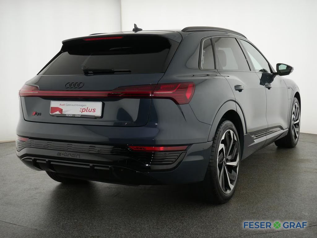 Audi Q8 e-tron