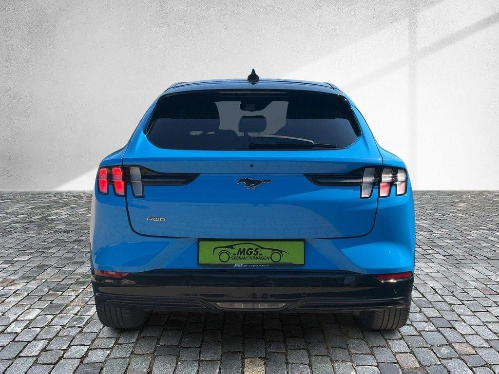 Ford Mustang Mach-E