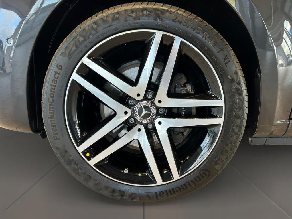 Mercedes-Benz Marco Polo
