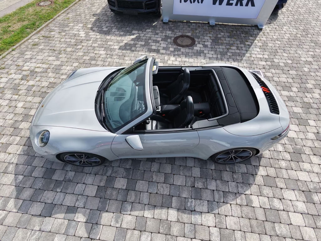 Porsche 911 992 Cabriolet