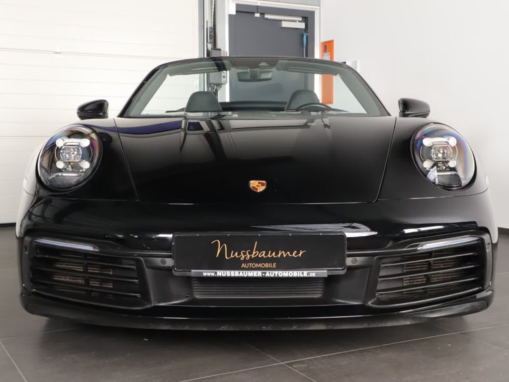 Porsche 911 992 Carrera Cabriolet
