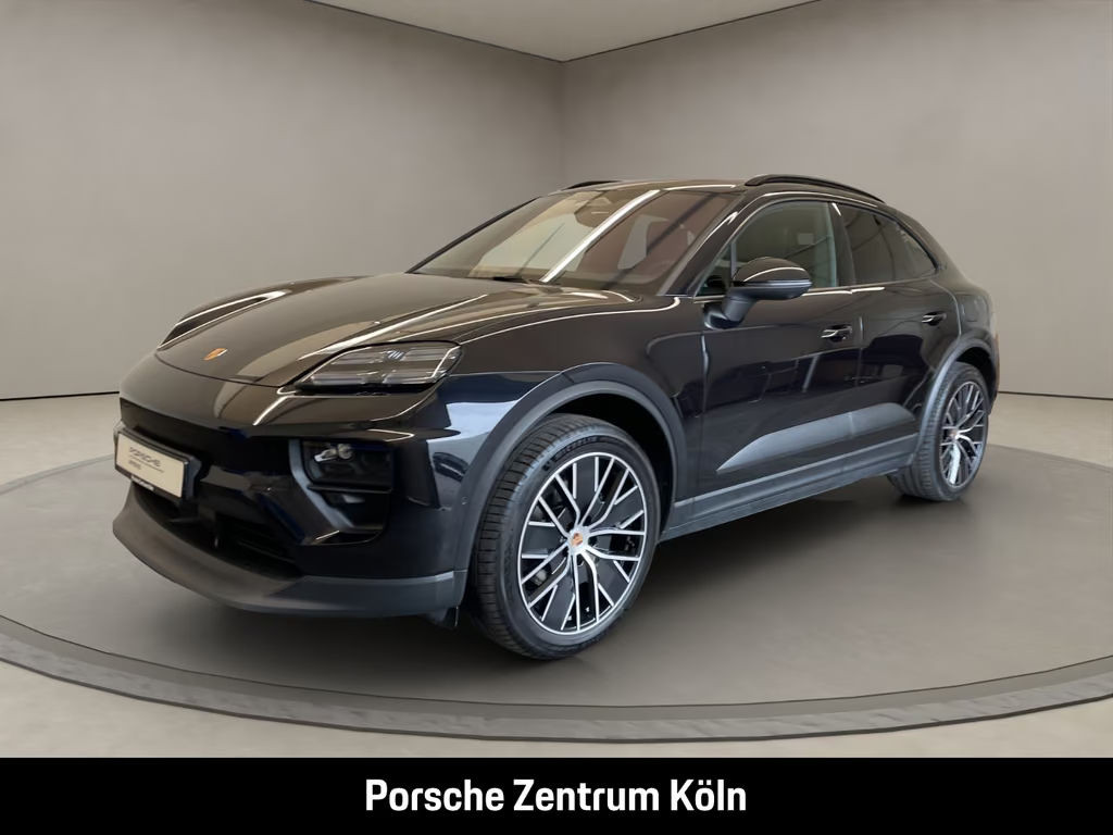 Porsche Macan 4