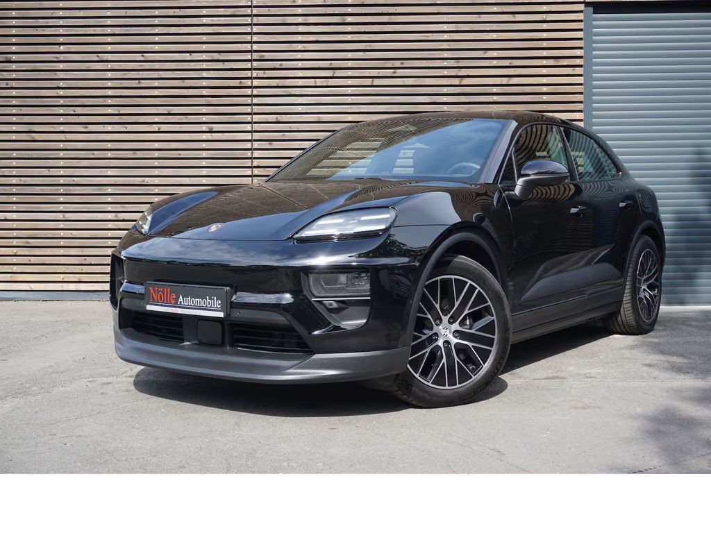 Porsche Macan 4
