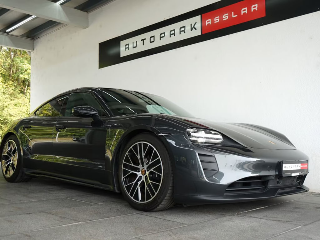 Porsche Taycan