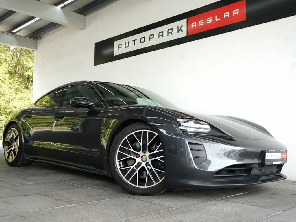 Porsche Taycan
