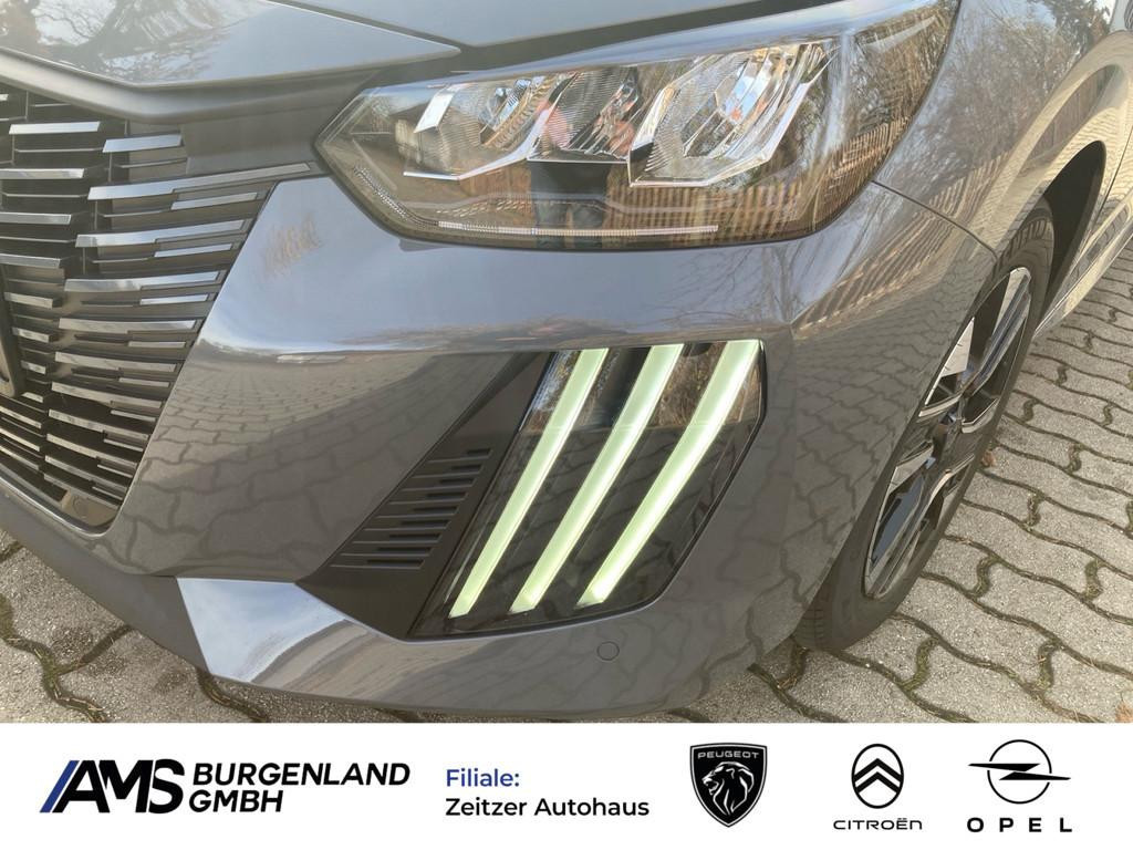 Peugeot e-208