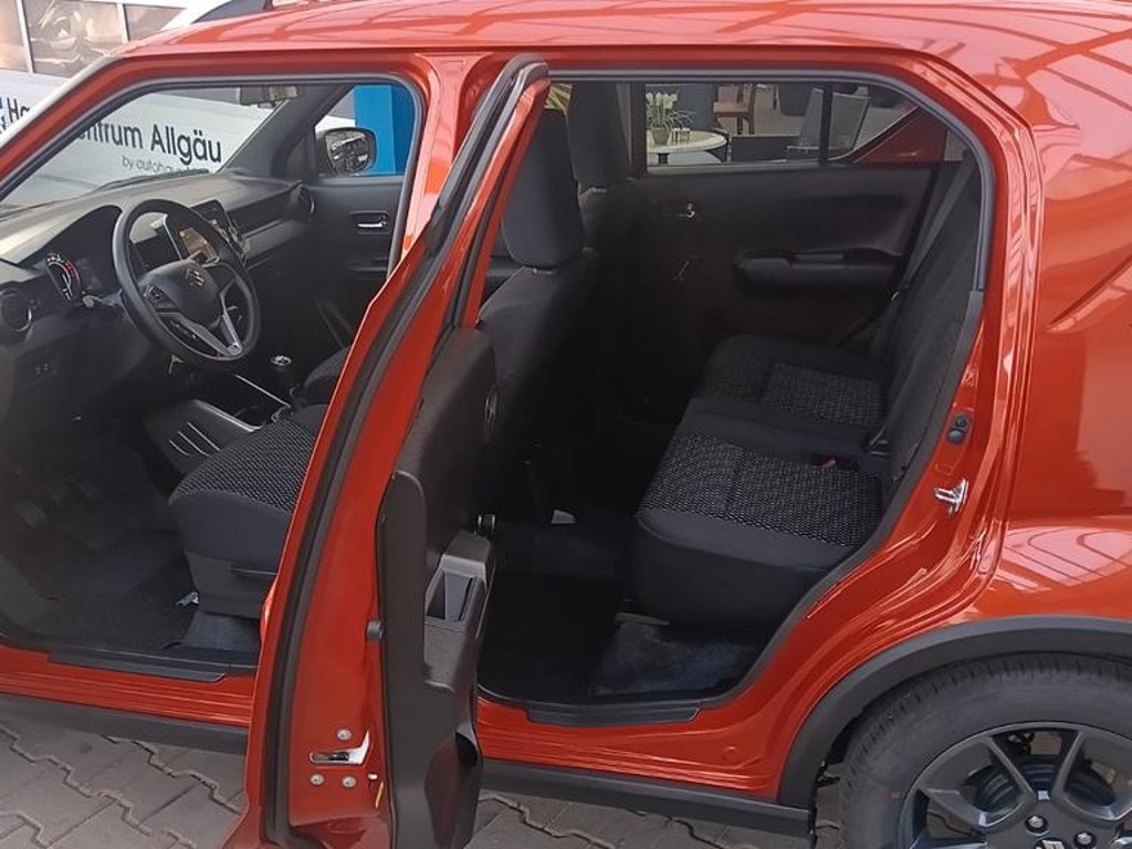 Suzuki Ignis