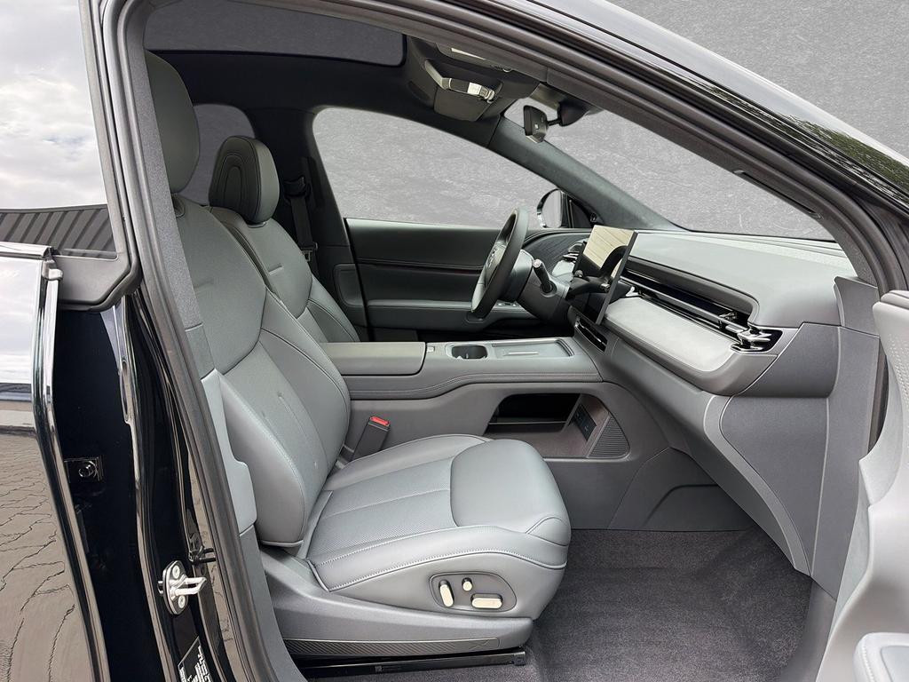 Xpeng G6