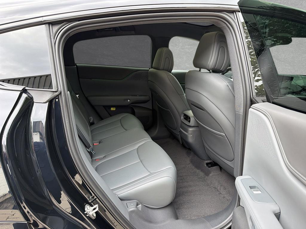 Xpeng G6