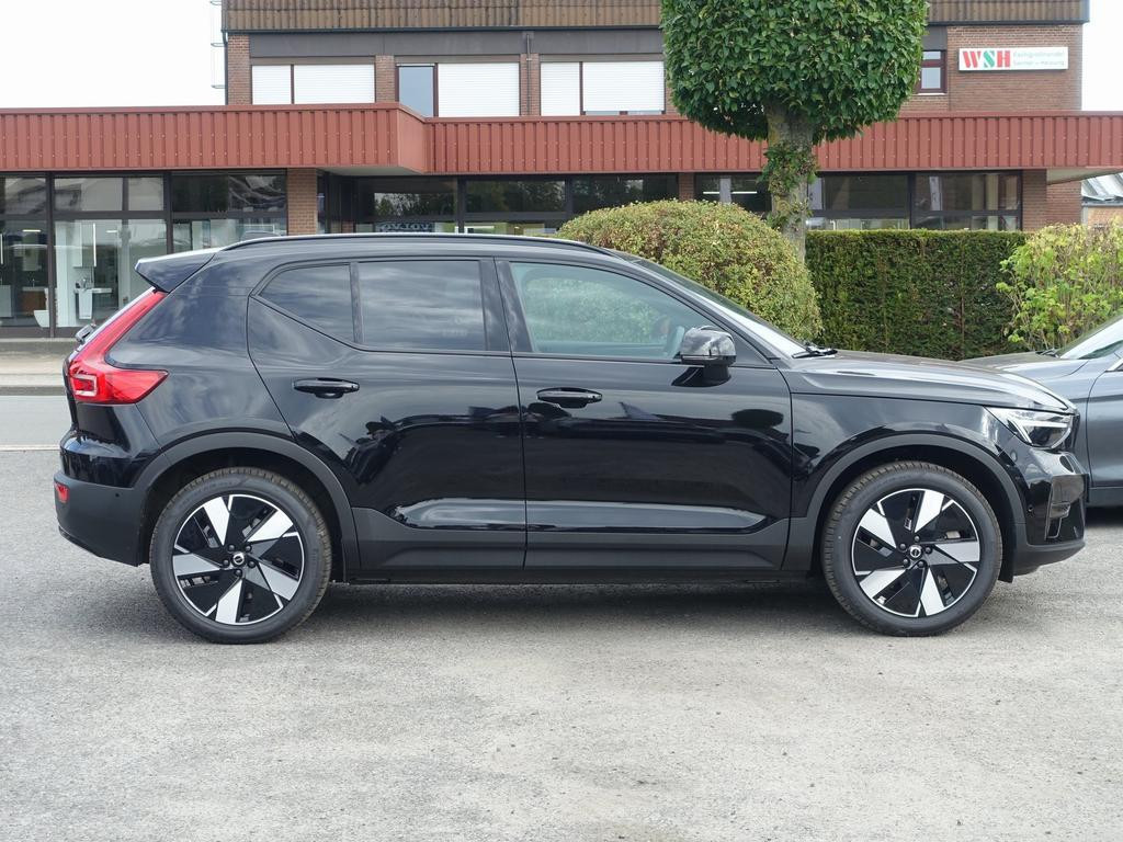 Volvo EX40