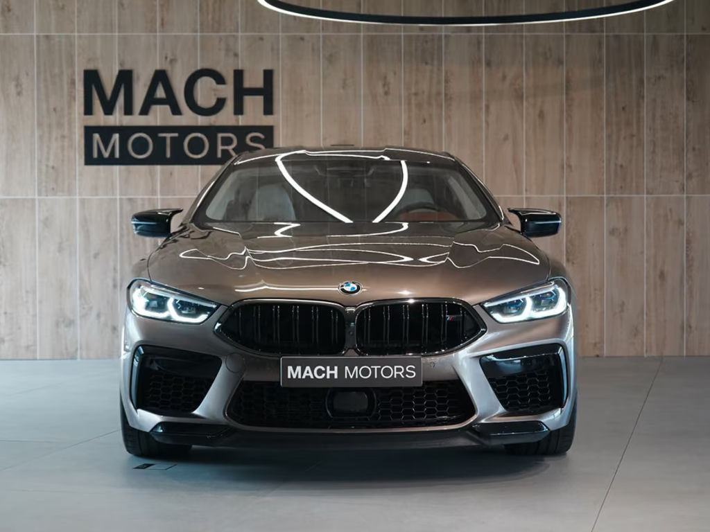 BMW M8