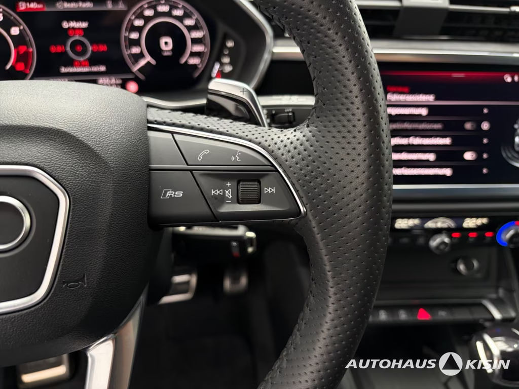 Audi RS Q3
