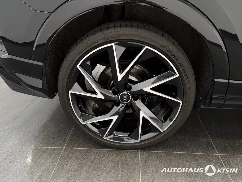 Audi RS Q3
