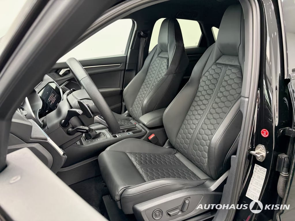 Audi RS Q3