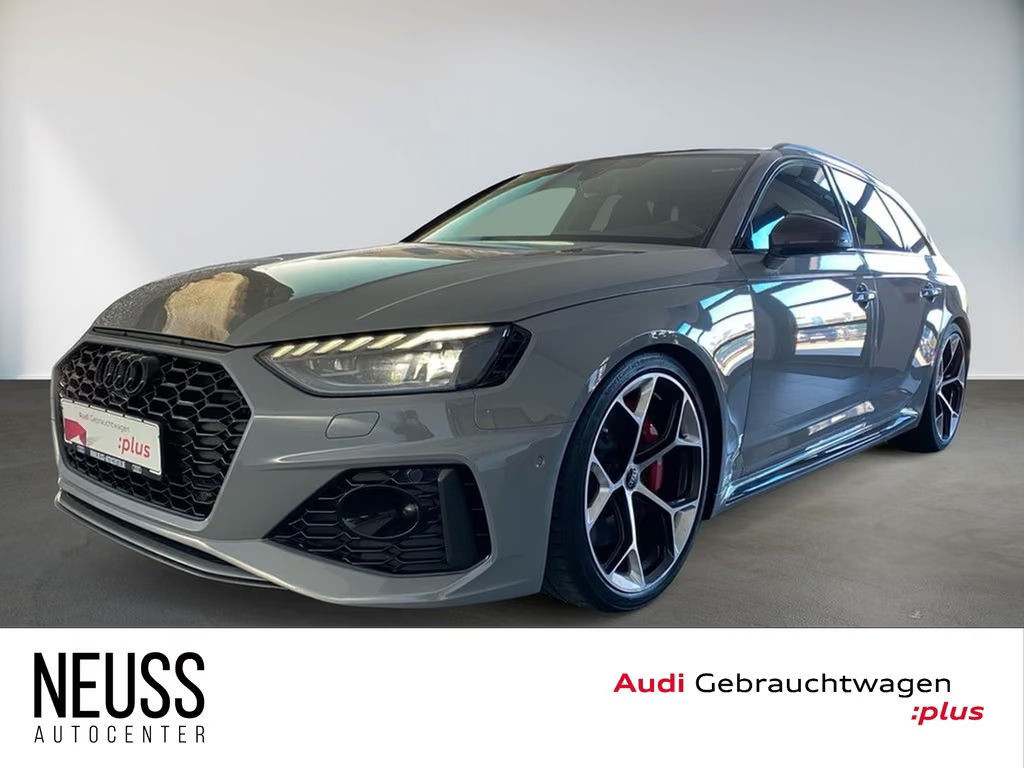 Audi RS4 Avant Quattro Competition