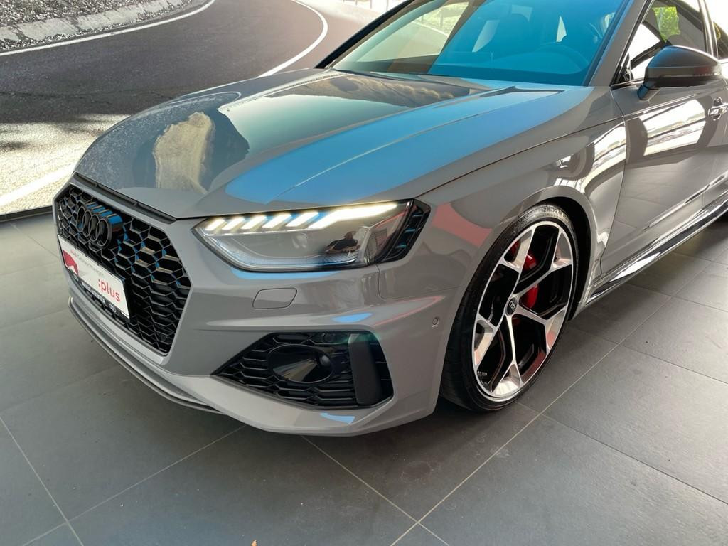 Audi RS4