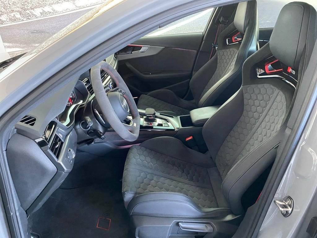 Audi RS4