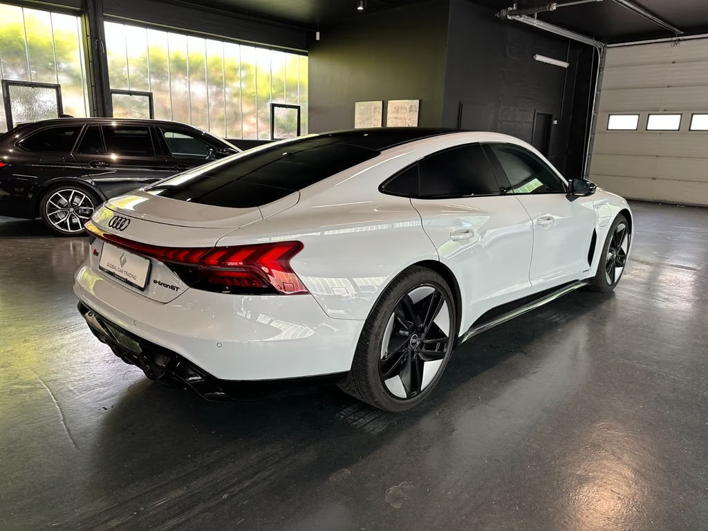 Audi RS e-tron GT