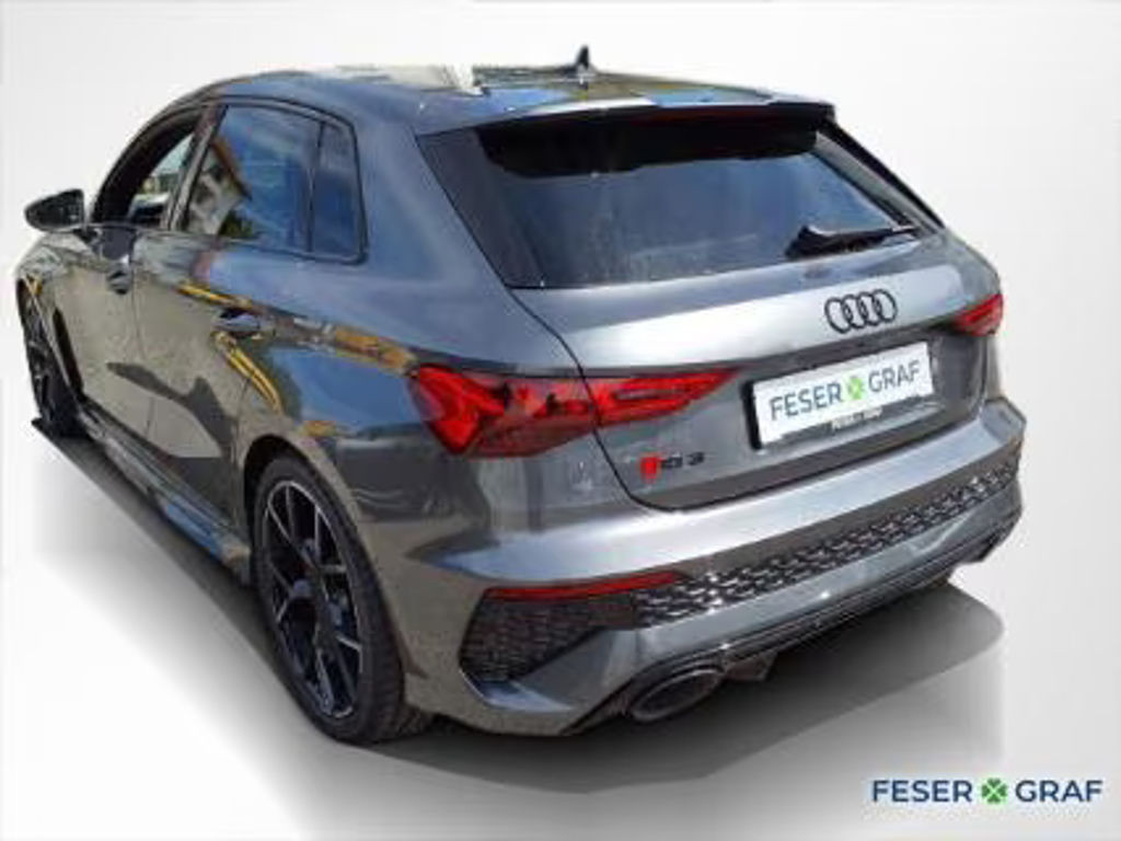 Audi RS3