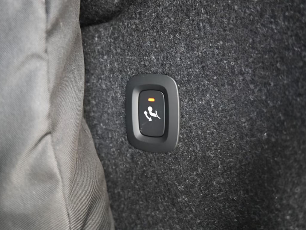 Volvo EX40