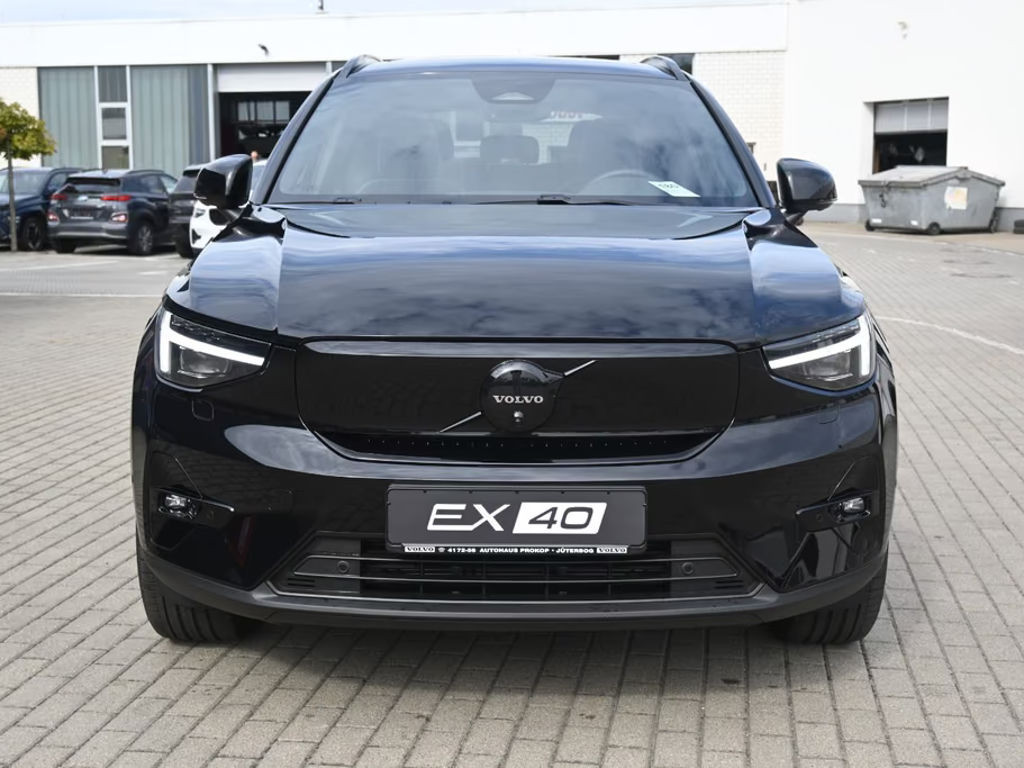 Volvo EX40