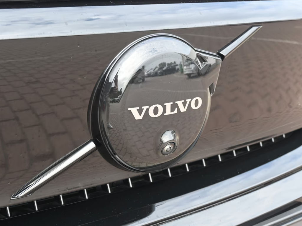Volvo EX40