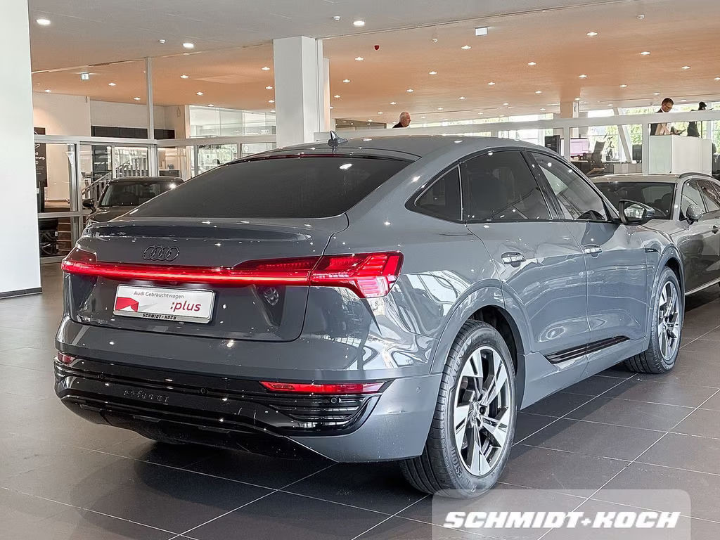 Audi Q8 e-tron
