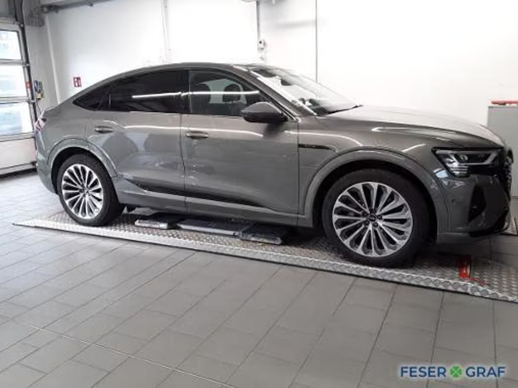 Audi Q8 e-tron
