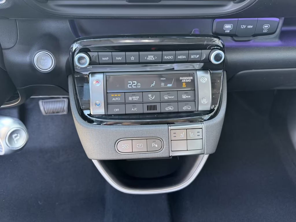 Hyundai INSTER
