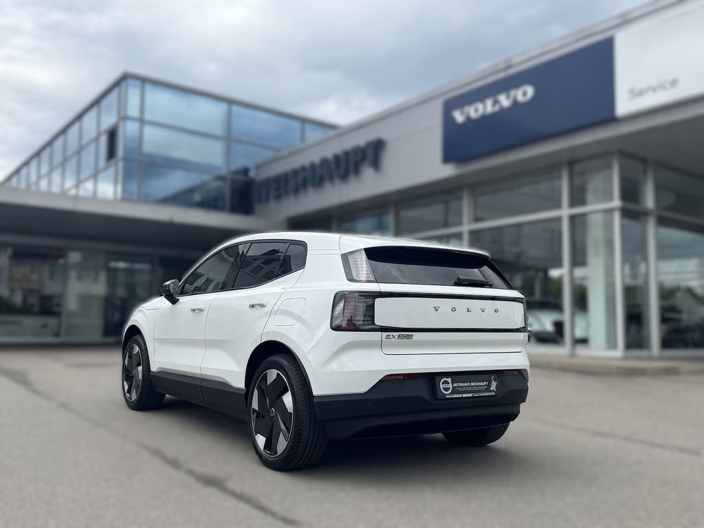 Volvo EX30