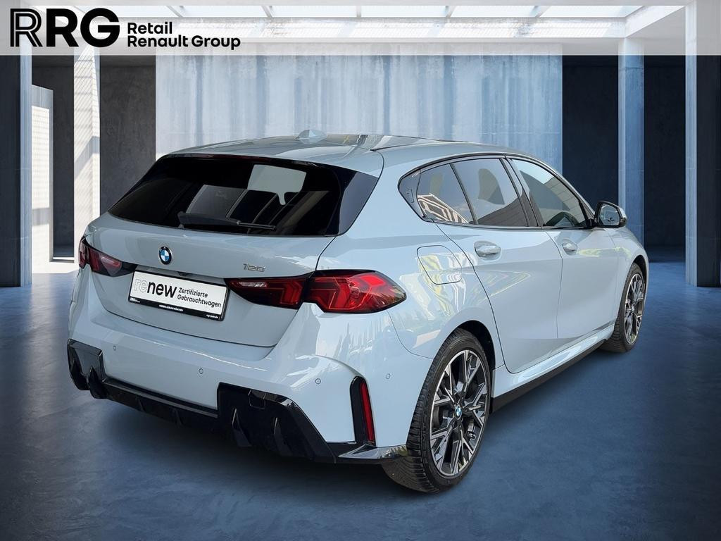 BMW 1 Serie 120 M-Sport Sedan