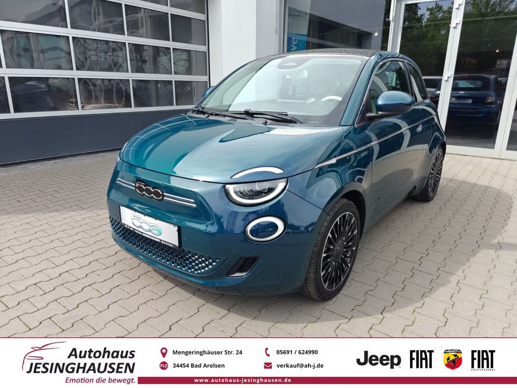 Fiat 500e La Prima