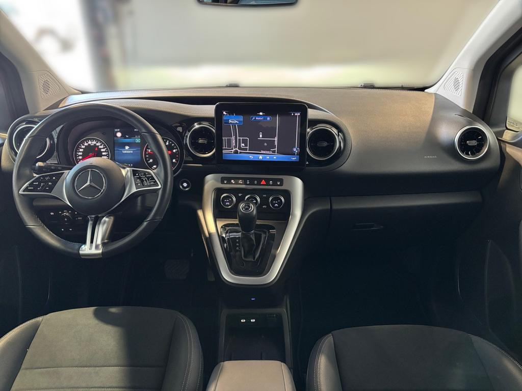 Mercedes-Benz T 180