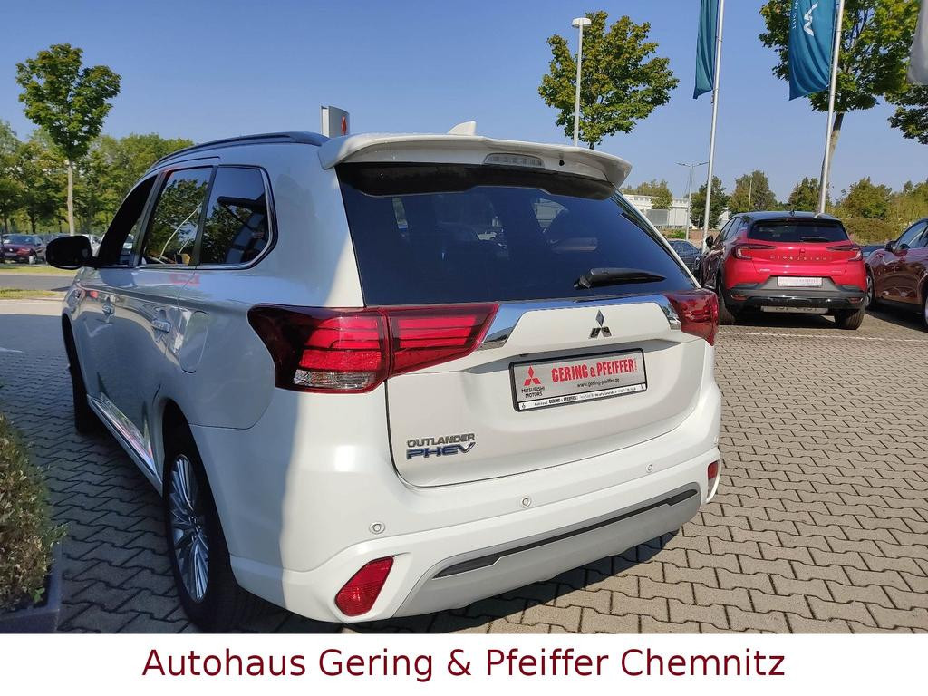 Mitsubishi Outlander PHEV