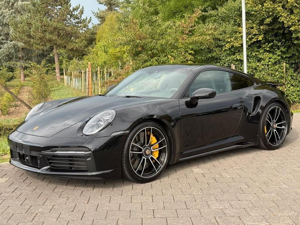 Porsche 911 992