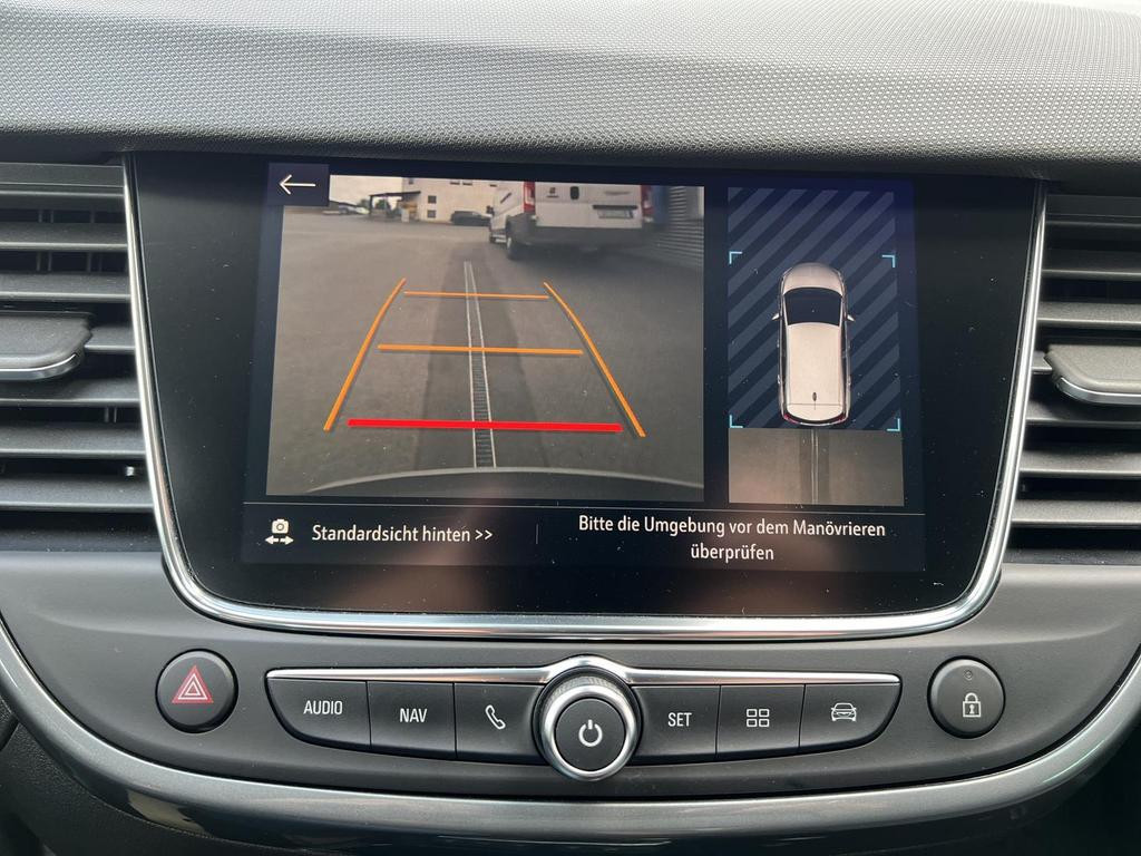 Opel Crossland X