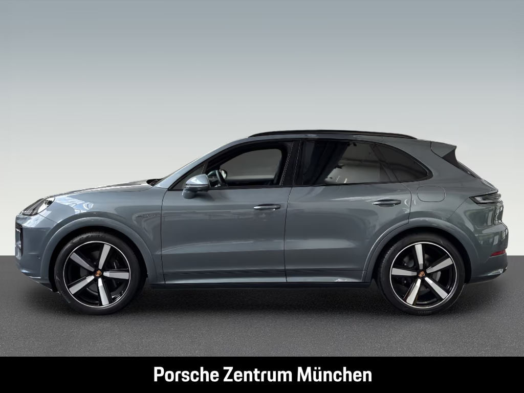 Porsche Cayenne E-Hybrid Black Edition