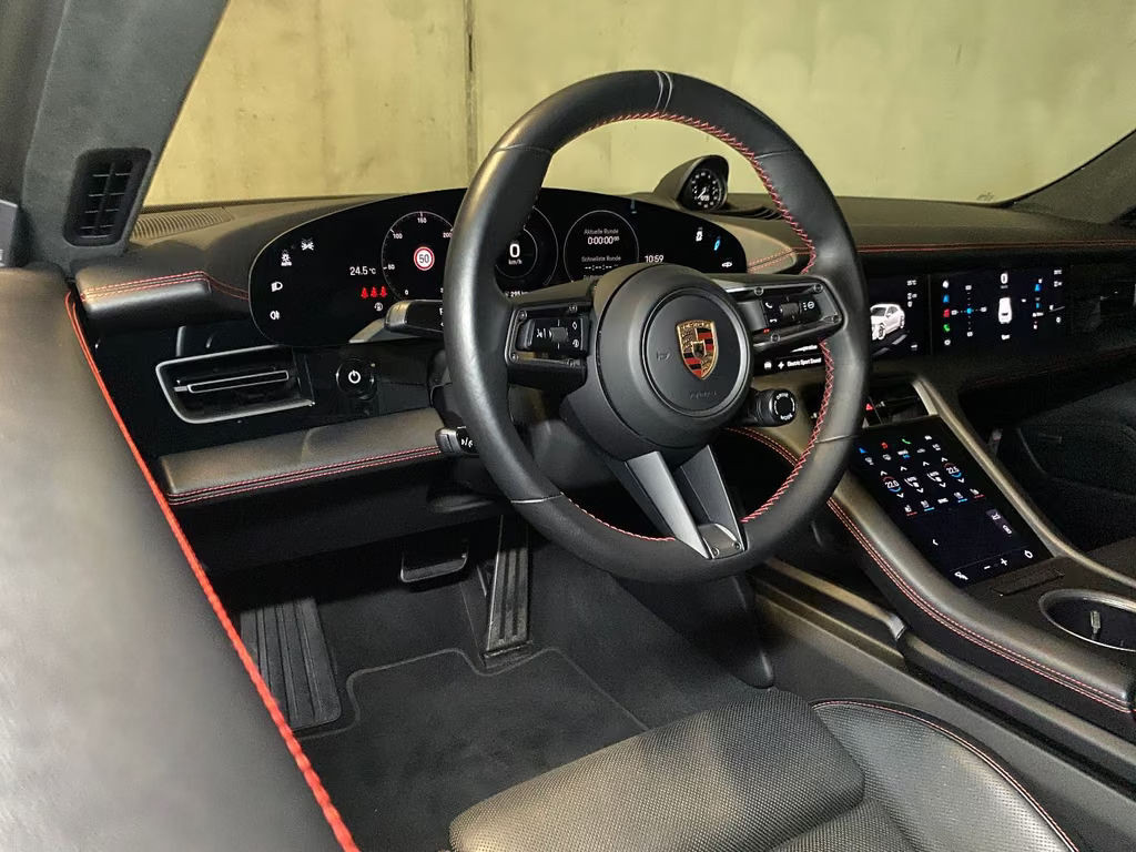 Porsche Taycan