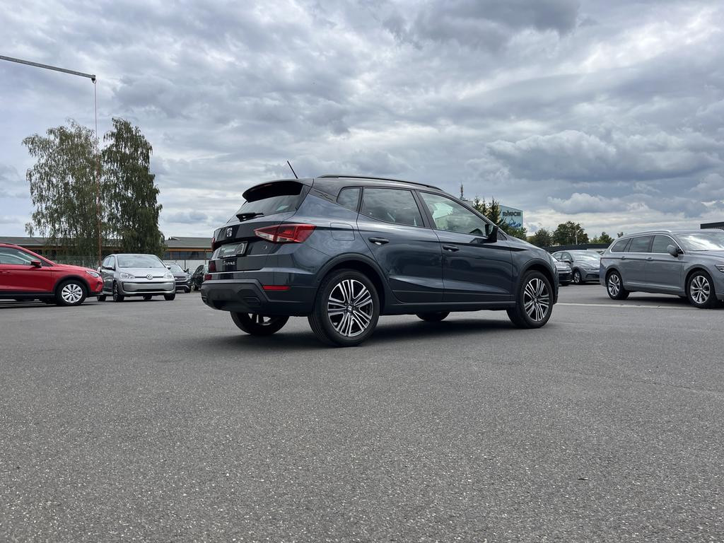 Seat Arona