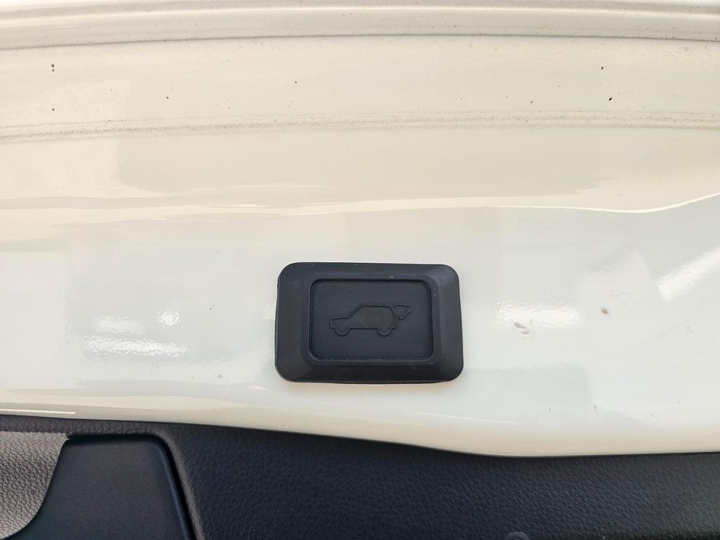 Suzuki Across