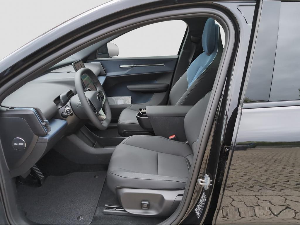 Volvo EX30
