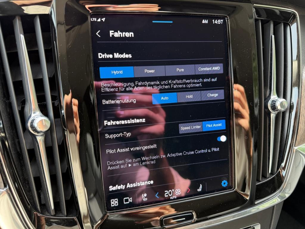 Volvo V90