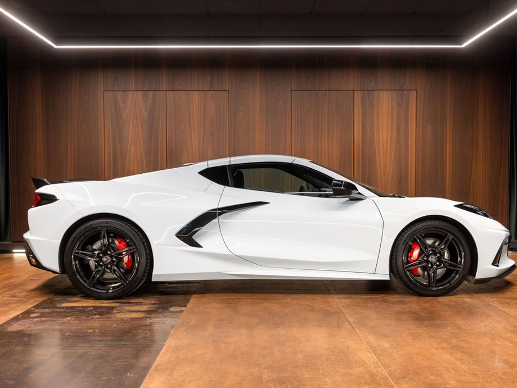 Corvette C8