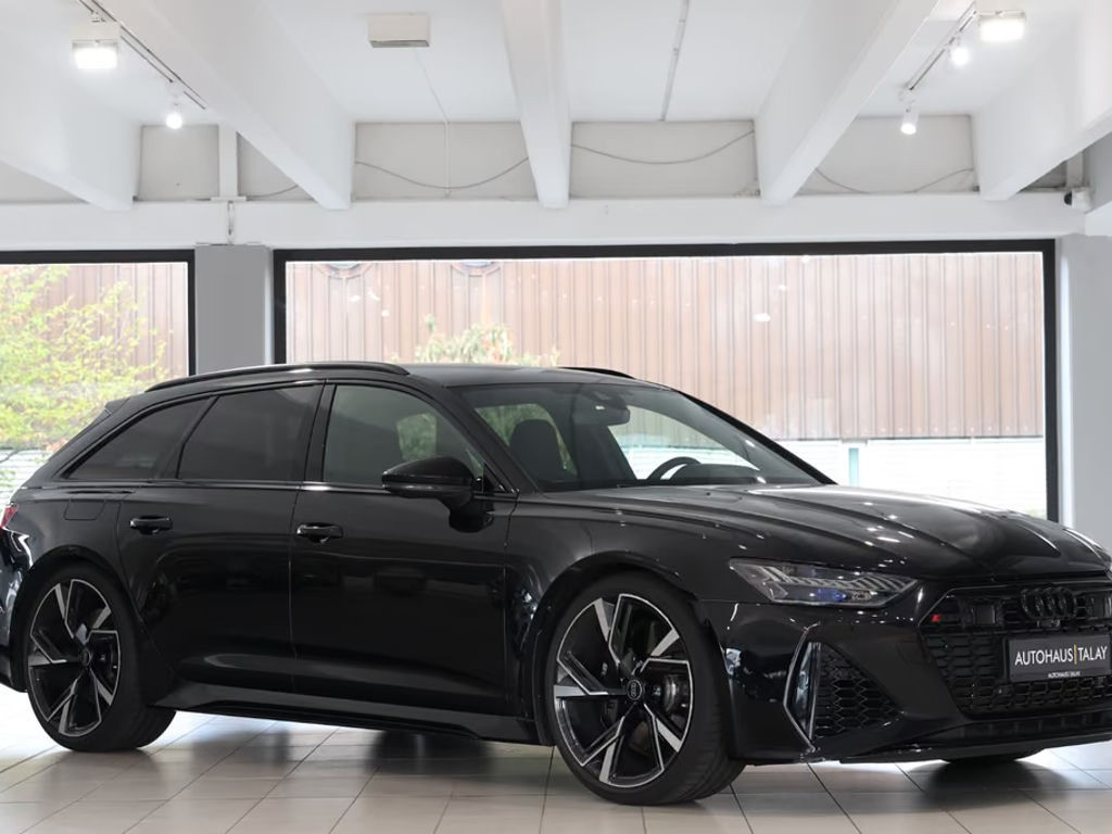 Audi RS6 Avant Quattro 4.0 TFSI