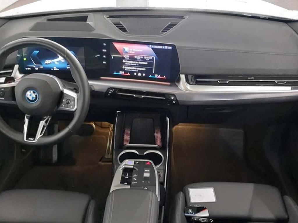 BMW iX2