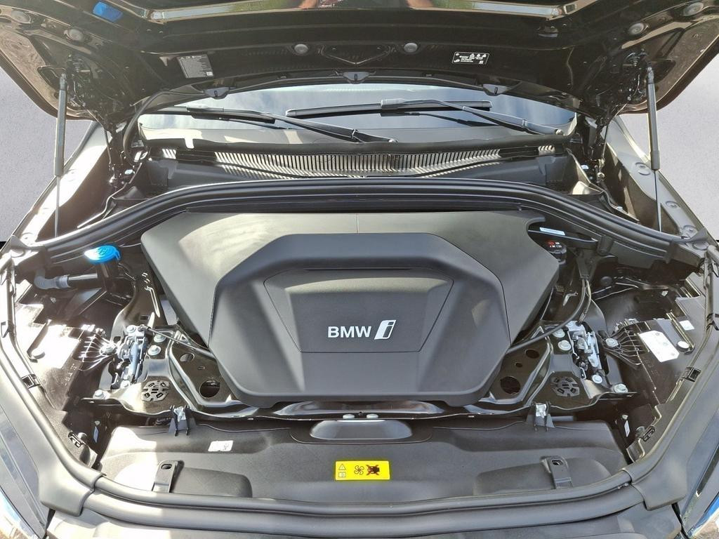 BMW iX2