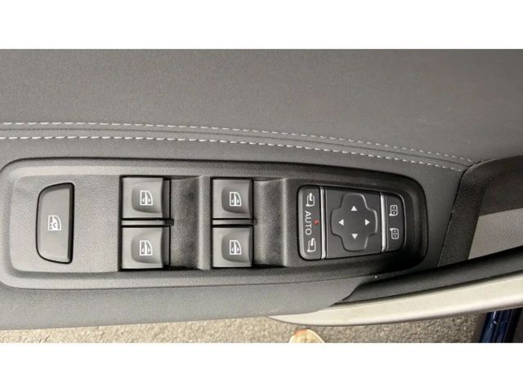 Mercedes-Benz T 180