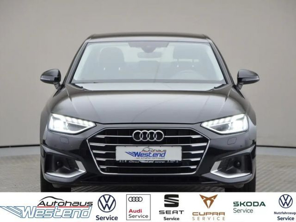 Audi A4 Sedan S-Tronic 40 TDI