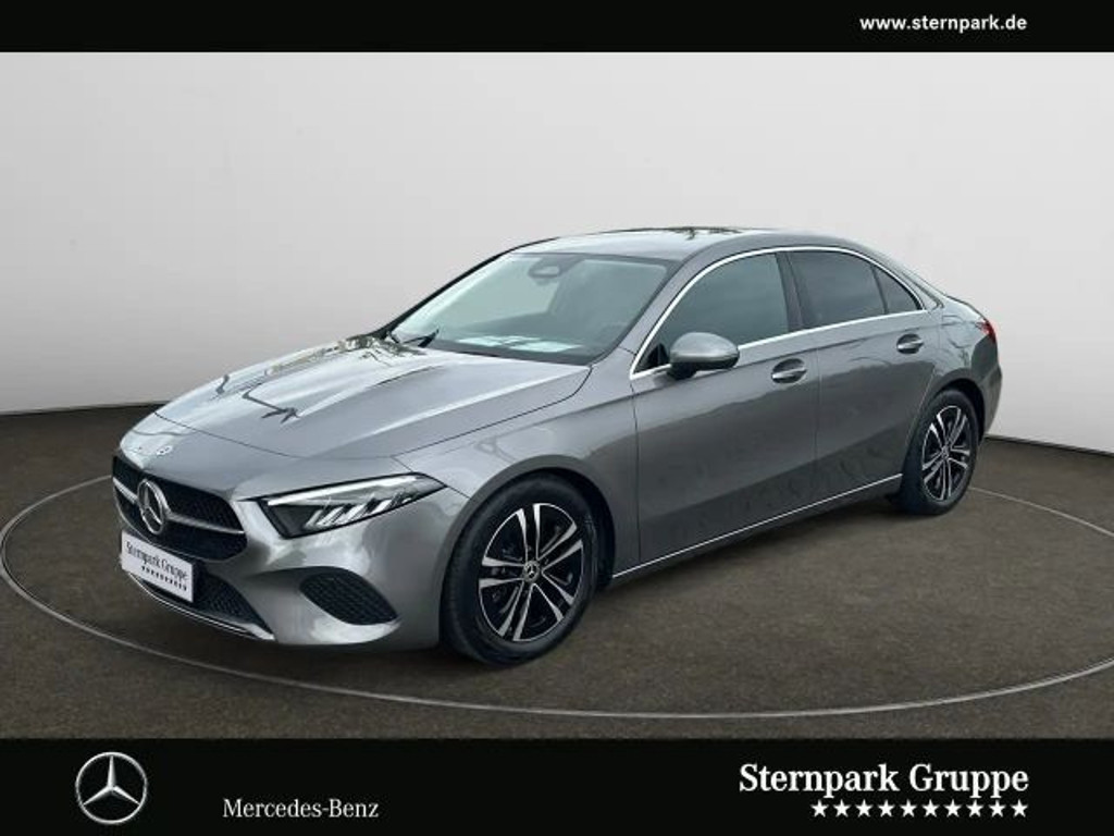 Mercedes-Benz A-Klasse A 180 Progressive